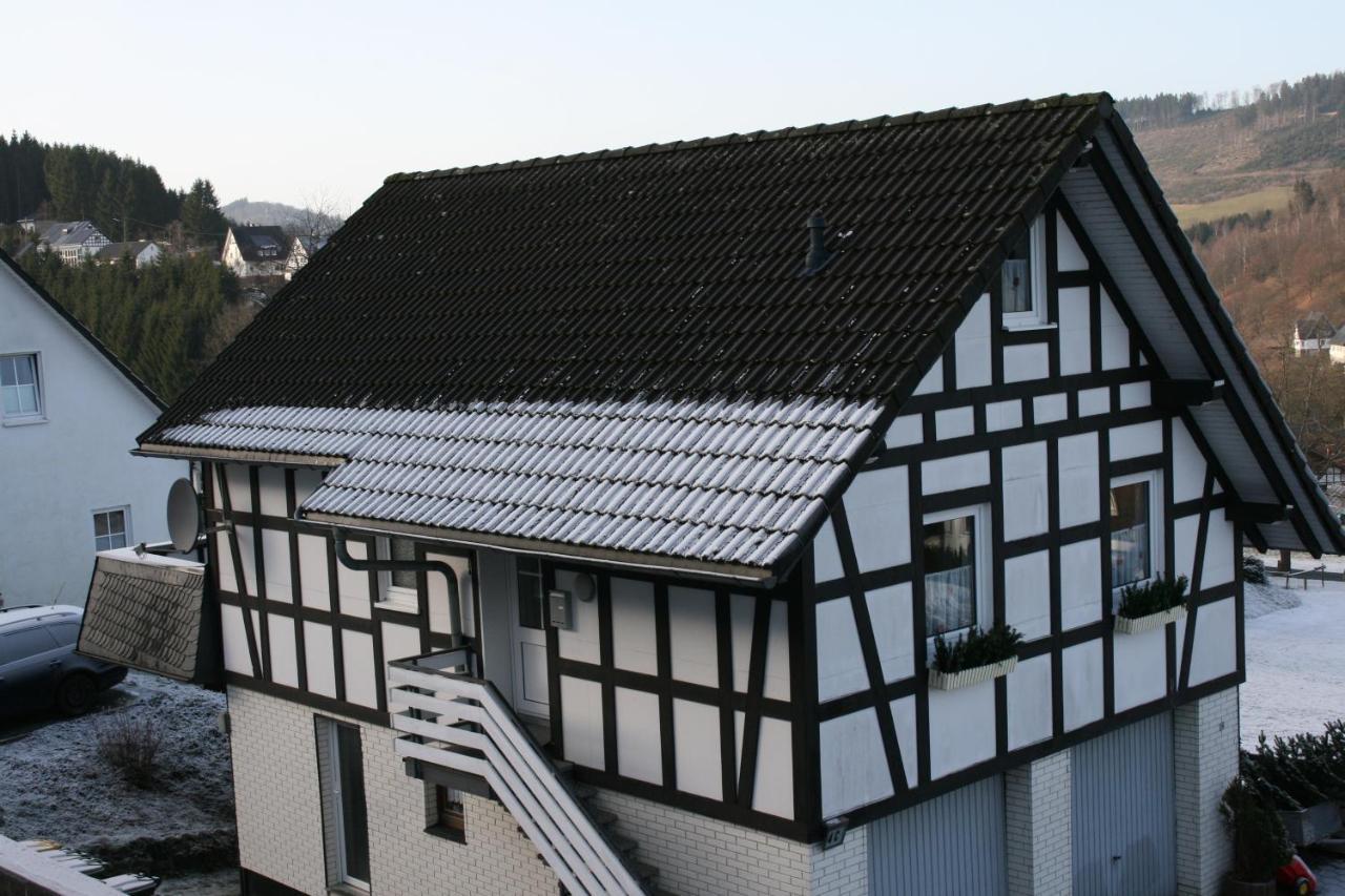 Ferienhaus Zur Ennest Schmallenberg Exterior foto